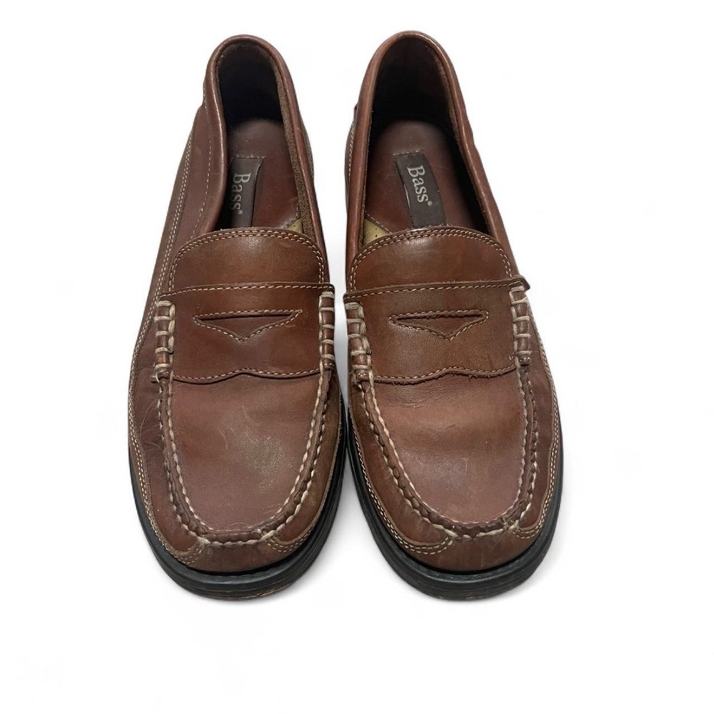 GH Bass & Co Brown Leather Weejun “Trader” Penny Loafers for Men Business
